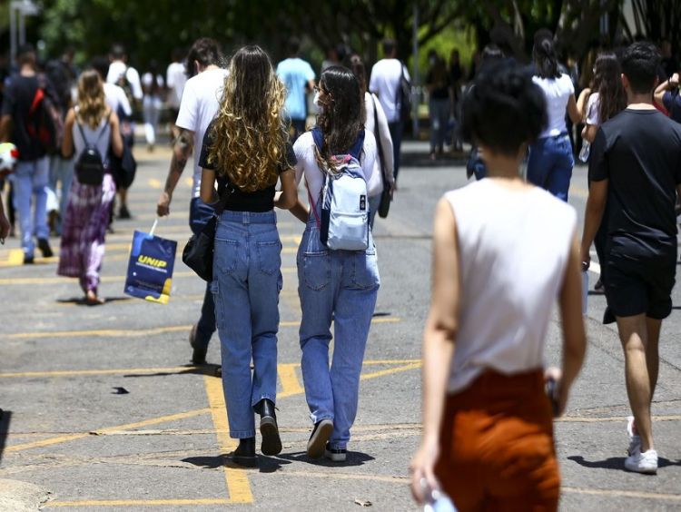 Professores dão dicas para segundo dia de provas do Enem