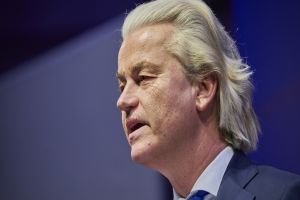 Vitória da ultradireita na Holanda assusta Europa, mas economia impõe limites
