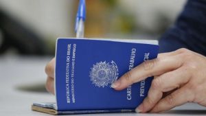 São Carlos comemora saldo positivo de empregos em 2025