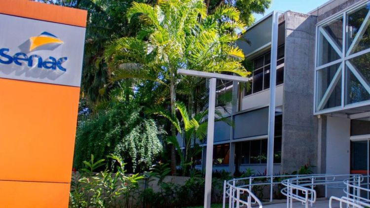 Jovens que sonham com a realização profissional e educacional veem o ensino técnico como um caminho para impulsionar seu desenvolvimento
