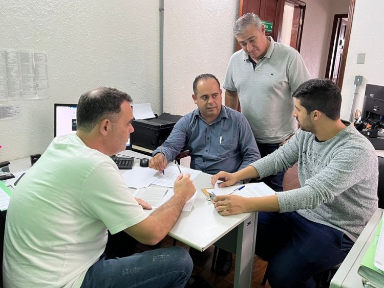 Vereador Bruno Zancheta realiza reunião em busca de melhorias para o transporte coletivo