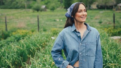 Musa da música country pop, Kacey Musgraves confirma show inédito no Brasil em setembro