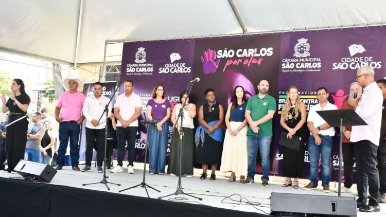 São Carlos se levanta em pacto histórico contra o feminicídio e a violência doméstica