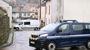 Portuguesa é presa após corpos de bebês serem achados em freezer