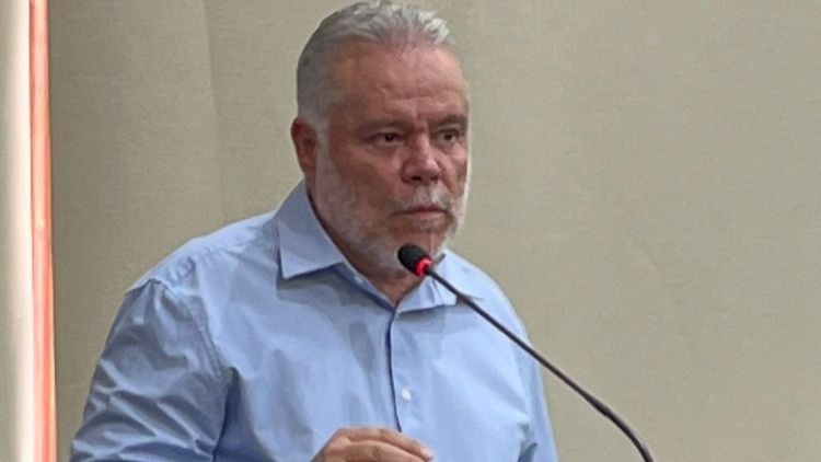 Lineu enaltece o Papa Leão XIV e a CNBB pelo posicionamento em prol da paz mundial