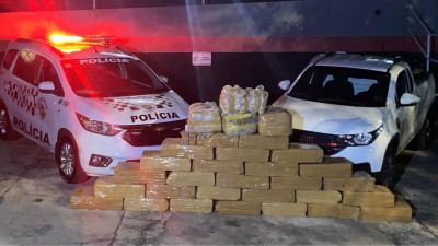 PM apreende meia tonelada de maconha em veículo furtado