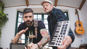 Selecionados para Festival Nacional da Canção, artistas de São Carlos dividem palco em show gratuito na Praça XV