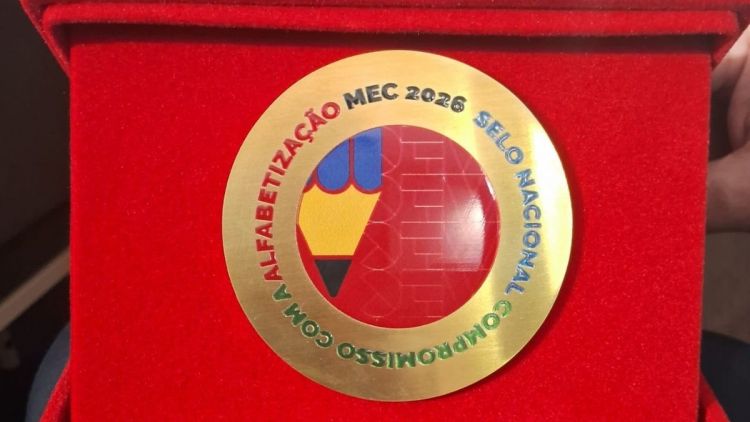 Araraquara recebe Selo Ouro na edição 2025 do Selo Nacional Compromisso com a Alfabetização