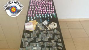 Homem é detido por tráfico de entorpecentes em São Carlos