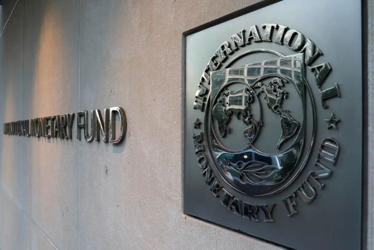 Mundo parece a caminho de pouso suave, mas perspectivas de crescimento seguem fracas, diz FMI