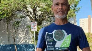 Aluno da Fesc, aos 67 anos, conquista 2º lugar na Meia Maratona Unimed São Carlos