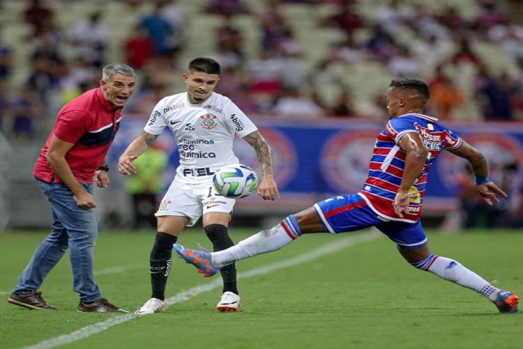 Corinthians perde para Fortaleza na Arena Castelão