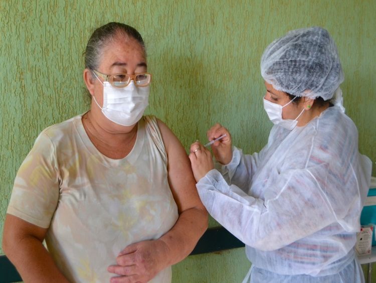 Ibaté avança na aplicação da vacina bivalente contra a covid-19