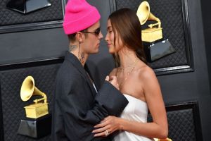 Hailey Bieber cogita &quot;separação experimental&quot; de Justin, segundo revista