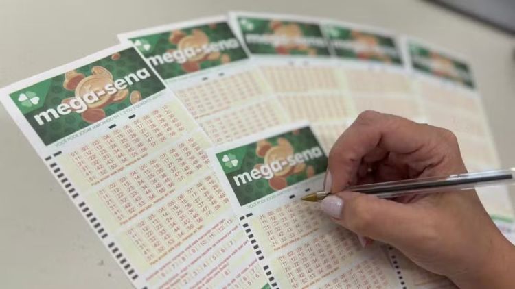 Apostadores do Paraná faturam prêmio na Mega-Sena após acertarem cinco dezenas