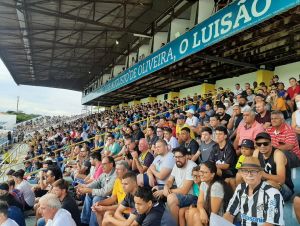 Empate entre São-carlenses e vitória do Botafogo marcam início da ‘Copinha’ em São Carlos