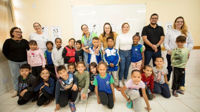 Projeto &quot;Ver para aprender&quot; leva óculos gratuitos para alunos da rede municipal