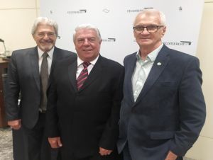 Foto da esquerda para direita: Carlos Alberto D&#039;Ambrosio, Paulo Roberto Gullo e Ivo Dall&#039;Acqua Júnior