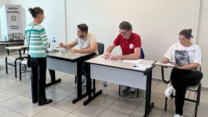 Eleições 2026: TRE-SP inicia convocação de mesários por e-mail