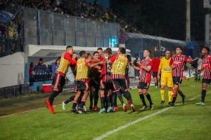 São Paulo vence o Marília, segue 100% e enfrenta o Retrô-PE no mata-mata da Copinha