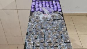 Ação do GAM termina com apreensão de drogas e confusão com moradores em São Carlos