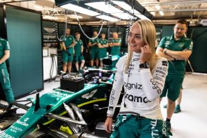 Britânica torna-se primeira mulher a testar F1 desde 2018