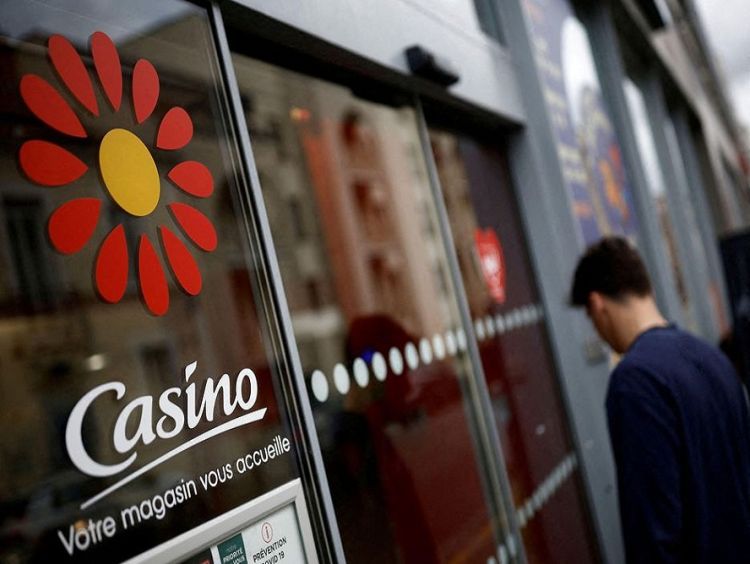 Casino: negócios com ações são suspensos em Paris, à espera de anúncio