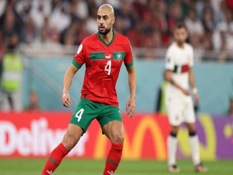 Gigante inglês prepara R$225 milhões para contratar Amrabat, destaque na Copa do Mundo pelo Marrocos
