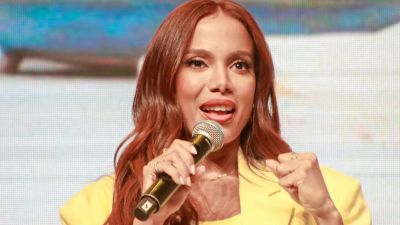 Anitta vence processo movido por fã idosa que disse ter sido ridicularizada