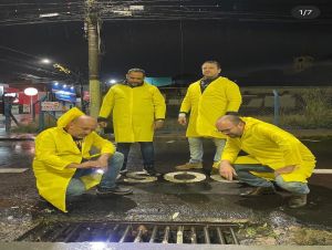 Vice-prefeito critica atitude de Netto ao fazer politicagem após forte chuva em São Carlos