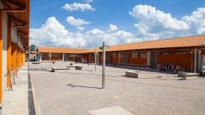 Prefeitura de São Carlos prevê recursos para manutenção de escolas, unidades de saúde e prédios administrativos