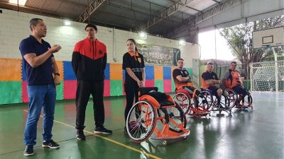 Projeto leva handebol em cadeira de rodas às escolas de São Carlos