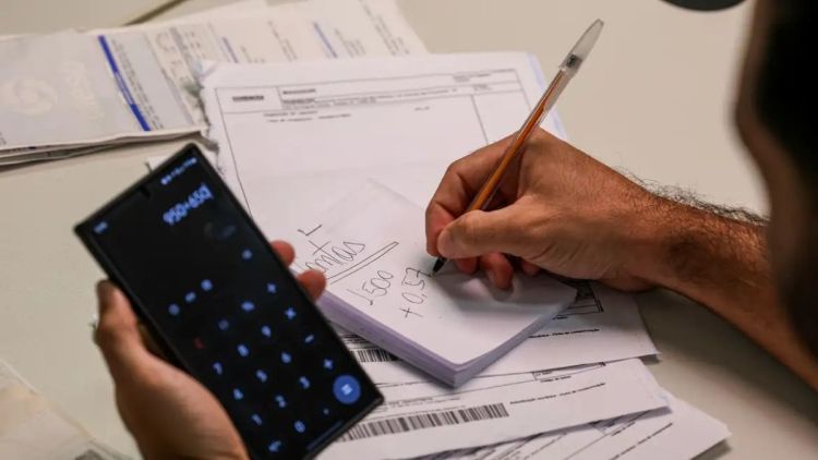 Contas públicas têm déficit primário de R$ 16,4 bilhões em fevereiro