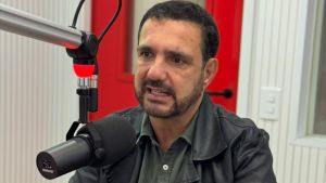 Jùlio Cesar protocola Moção de Congratulação à Santa Casa por certificação histórica de Hospital de Ensino